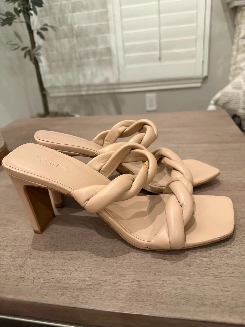 Open Edit RemmyTwist Sandal Nude 1OM